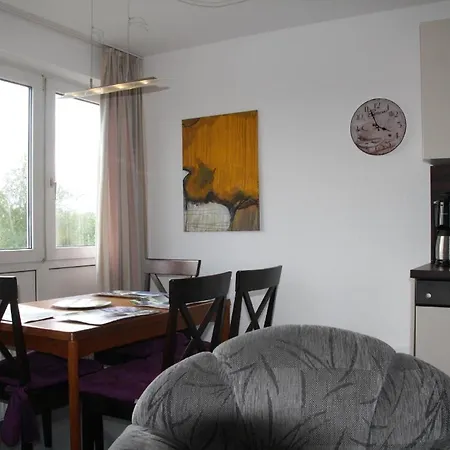 Ferienwohnung Fuer Vier Erwachsene Und Ein Kind *